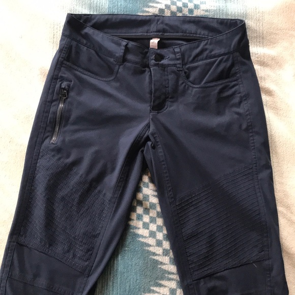 lululemon athletica Pants - Lululemon Bust a Move Reflective Moto Pants Navy 6